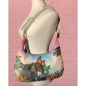 🆕 NWT Magnifique GENUINE LEATHER Elephant purse / bag Reg. $125 with duster bag
